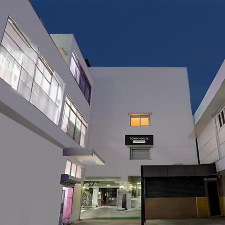 Super Townhouse Arcot Road Near Kauvery Hospital Ченай Екстериор снимка