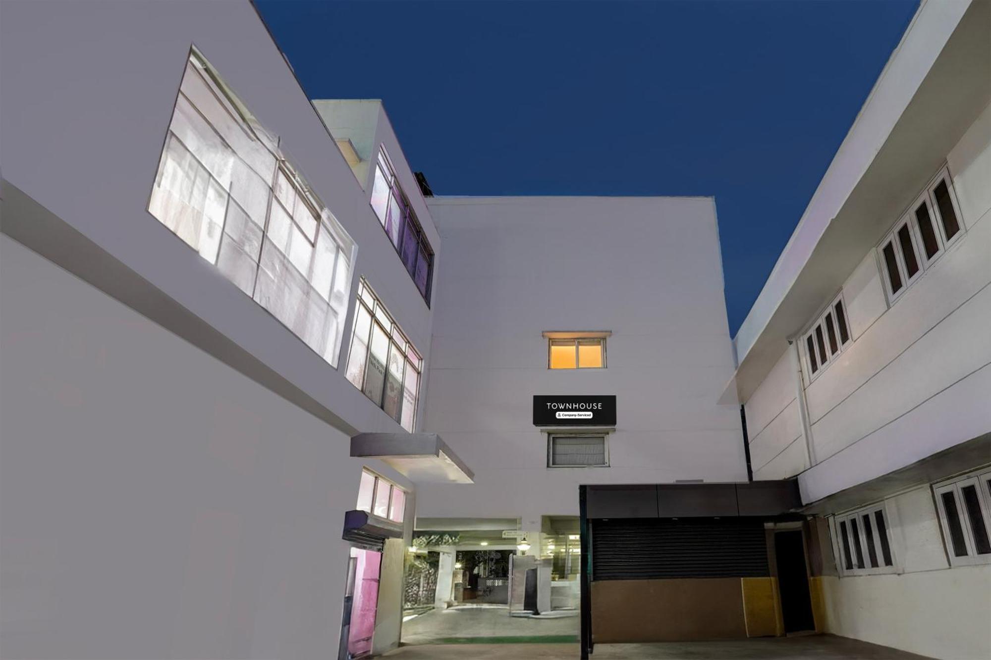 Super Townhouse Arcot Road Near Kauvery Hospital Ченай Екстериор снимка