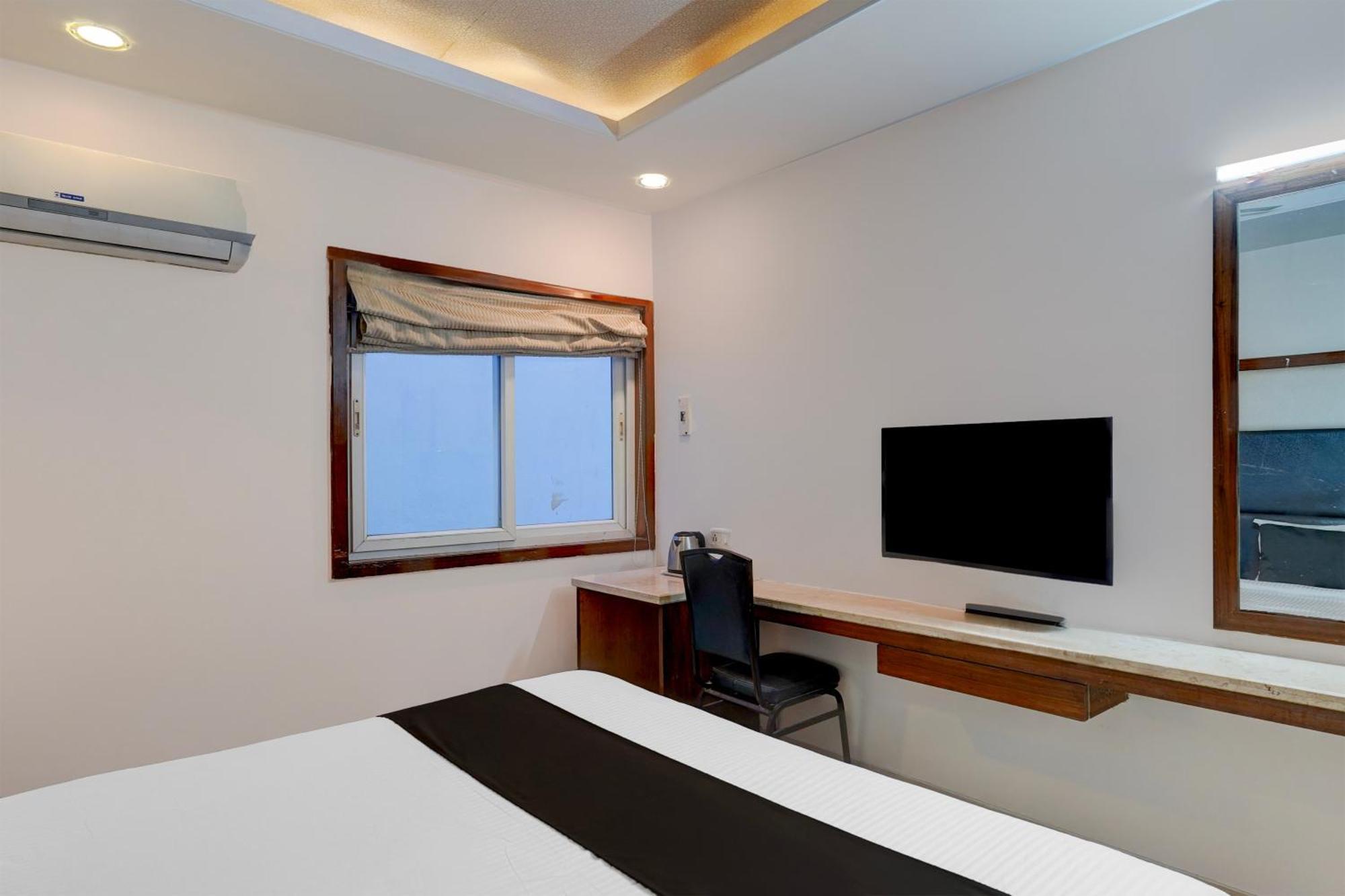 Super Townhouse Arcot Road Near Kauvery Hospital Ченай Екстериор снимка