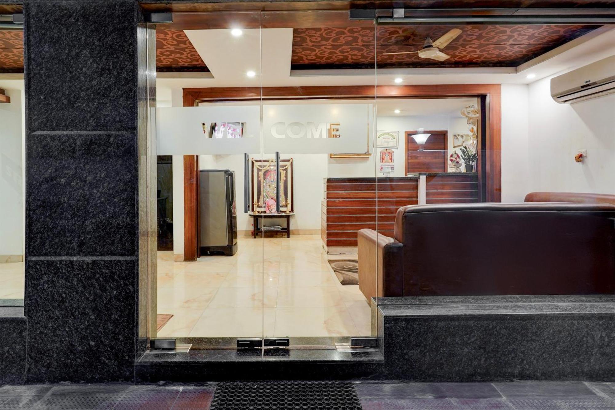 Super Townhouse Arcot Road Near Kauvery Hospital Ченай Екстериор снимка