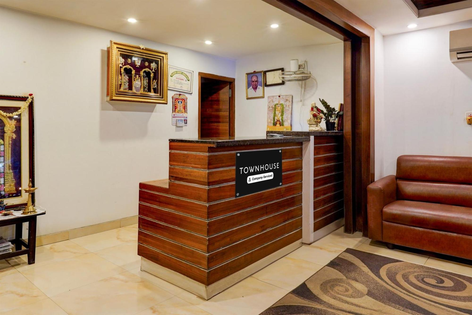 Super Townhouse Arcot Road Near Kauvery Hospital Ченай Екстериор снимка