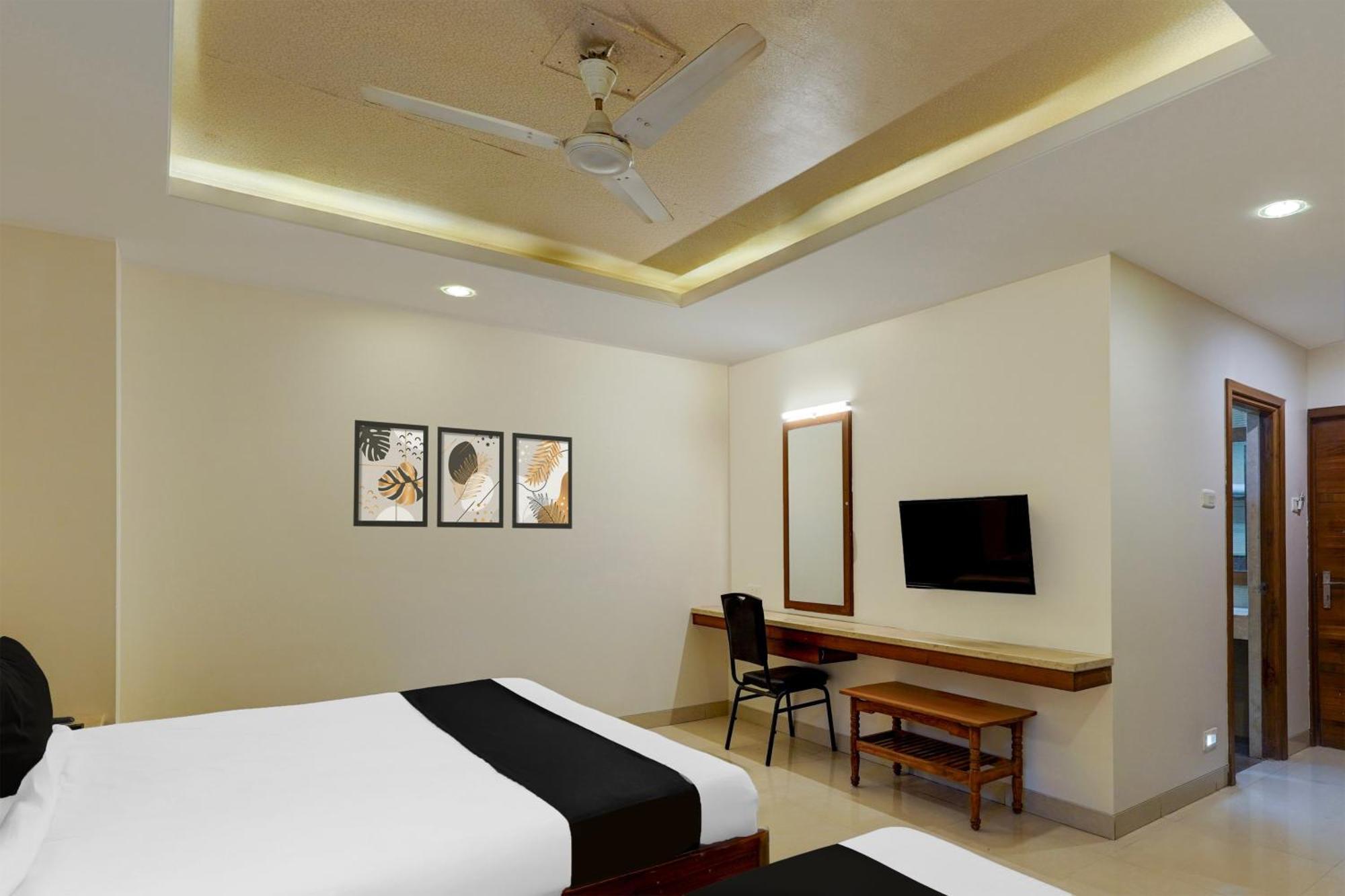 Super Townhouse Arcot Road Near Kauvery Hospital Ченай Екстериор снимка