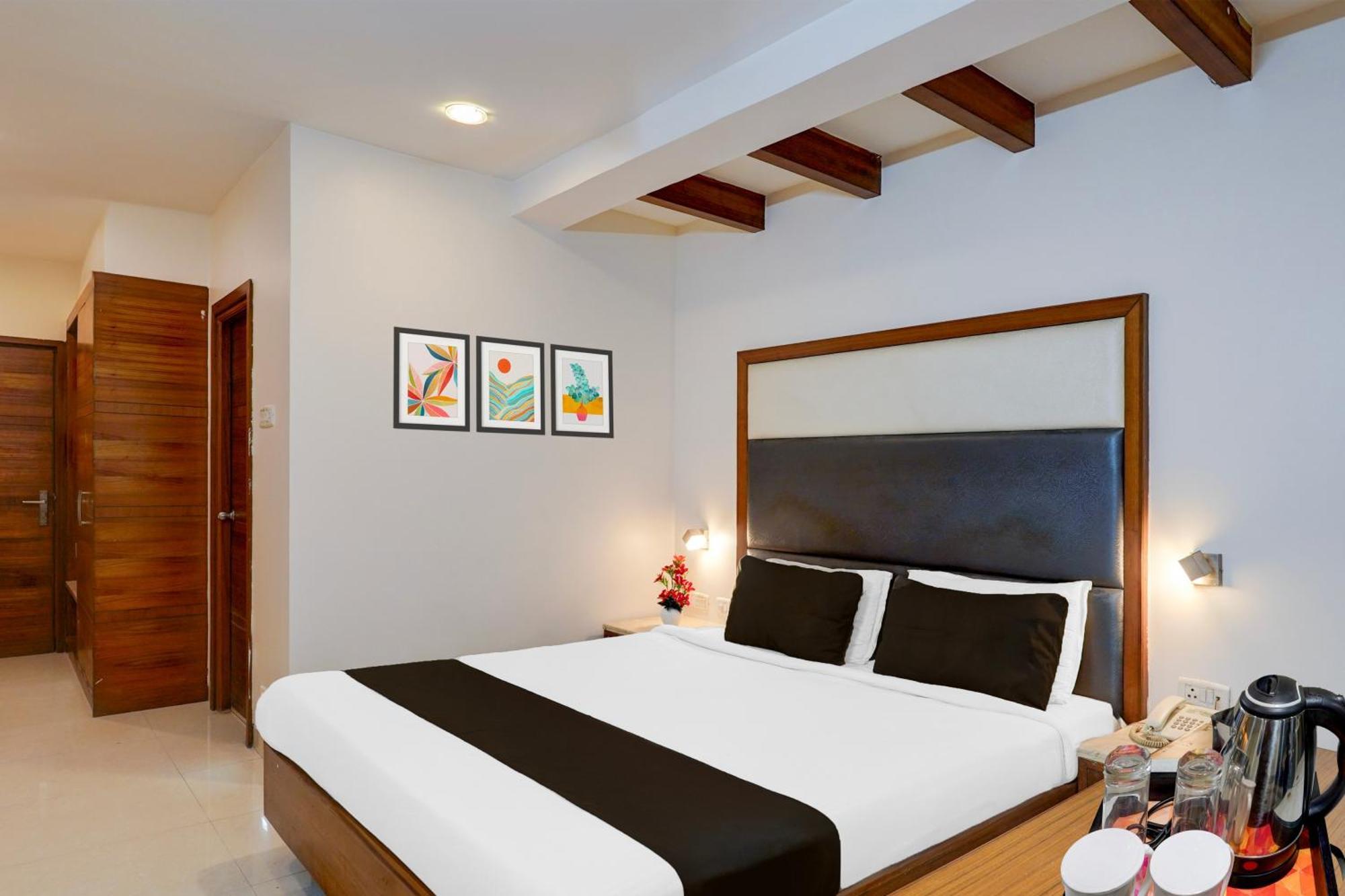 Super Townhouse Arcot Road Near Kauvery Hospital Ченай Екстериор снимка